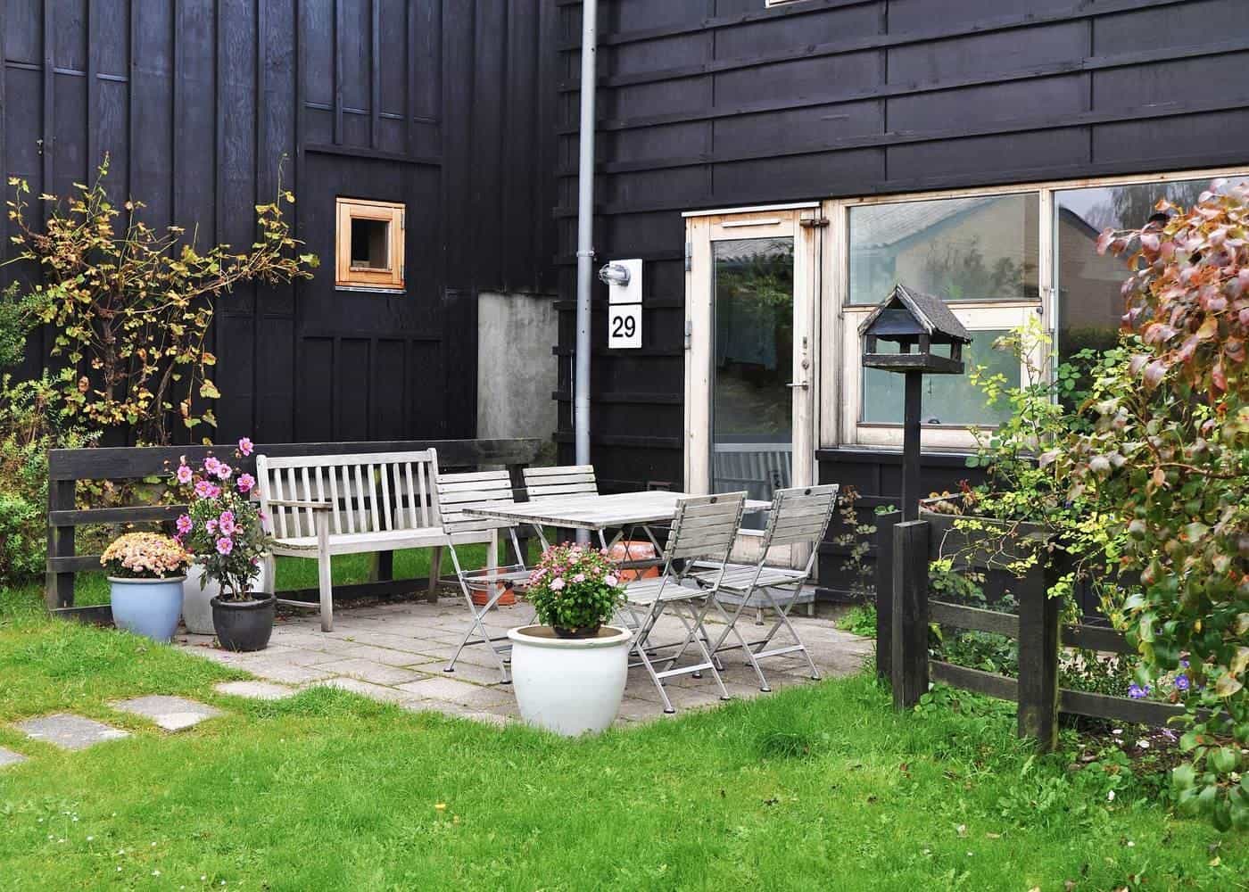 Homes and a shared path at the Trudeslund cohousing community in Denmark